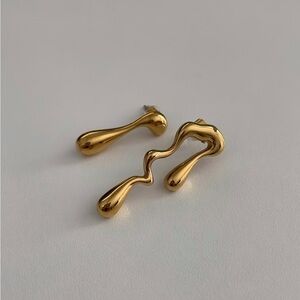 Gold Drop Sculptural Earrings - Women Accessories